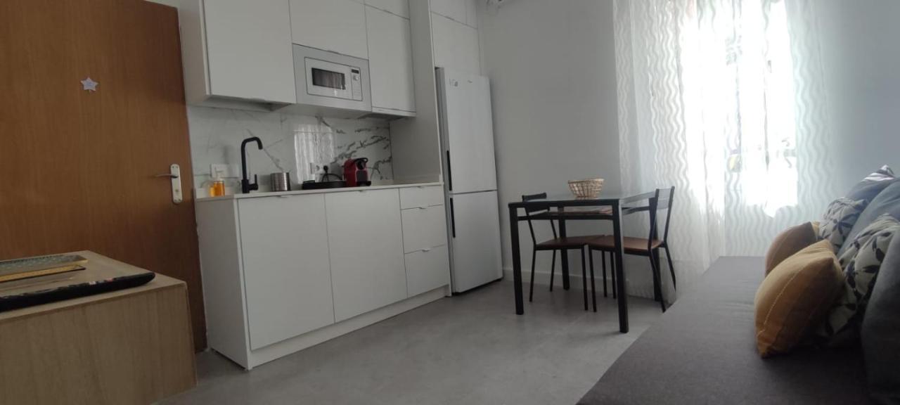Estupendo Apartamento En Triana Севиля Екстериор снимка
